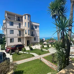 Hotel Yard